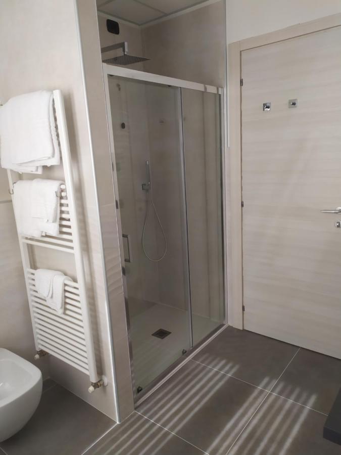 Garda Diamant Bed & Breakfast Desenzano del Garda Dış mekan fotoğraf