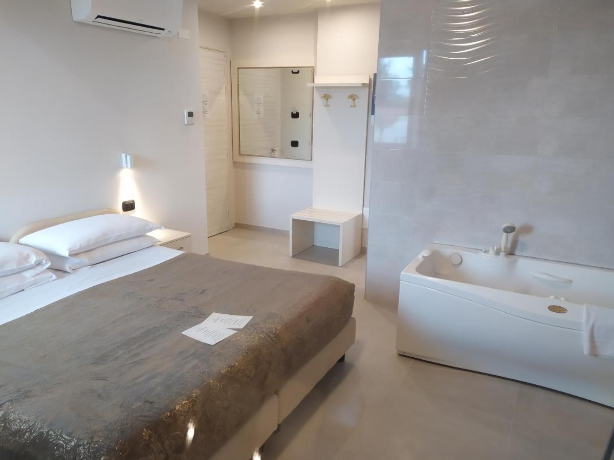 Garda Diamant Bed & Breakfast Desenzano del Garda Dış mekan fotoğraf