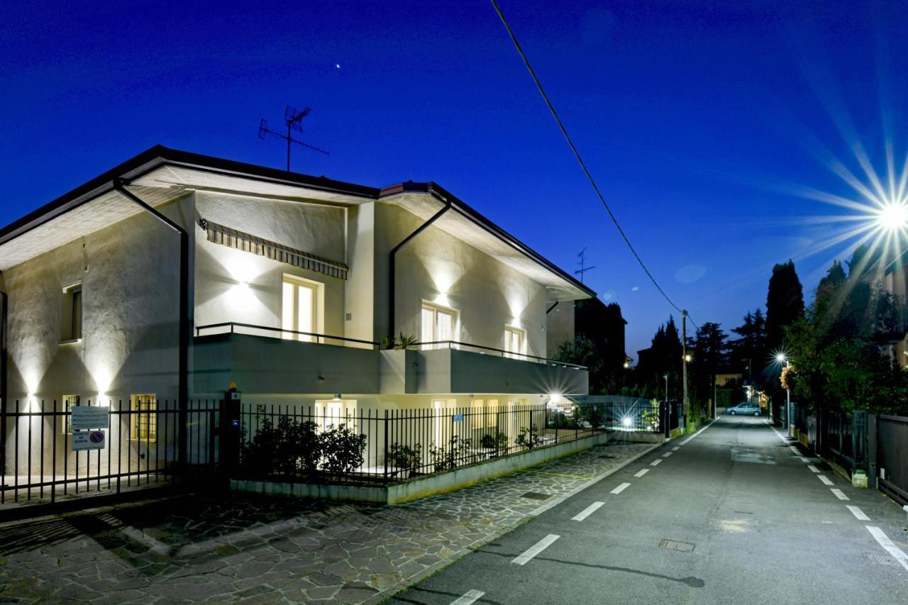 Garda Diamant Bed & Breakfast Desenzano del Garda Dış mekan fotoğraf