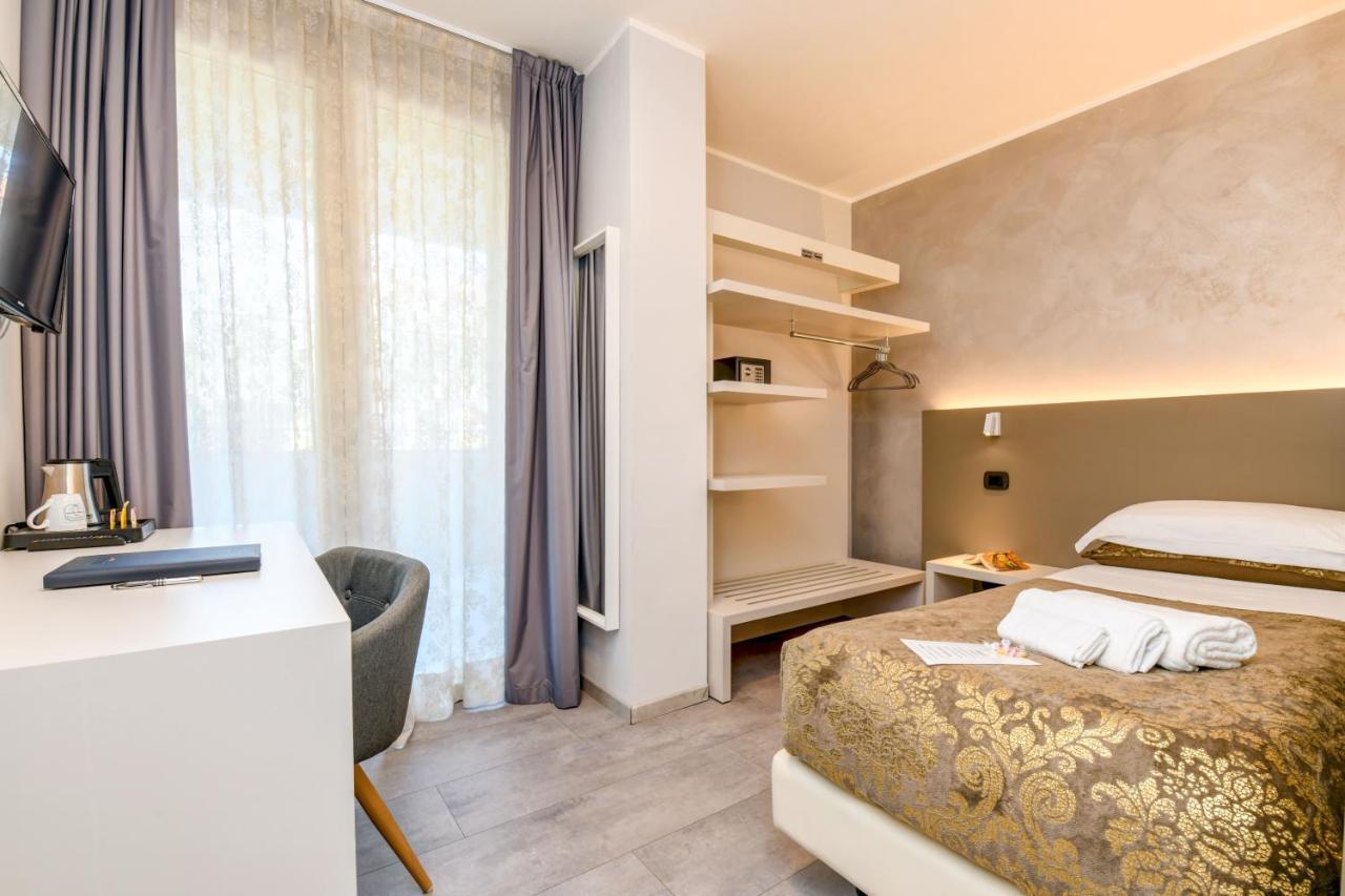 Garda Diamant Bed & Breakfast Desenzano del Garda Dış mekan fotoğraf