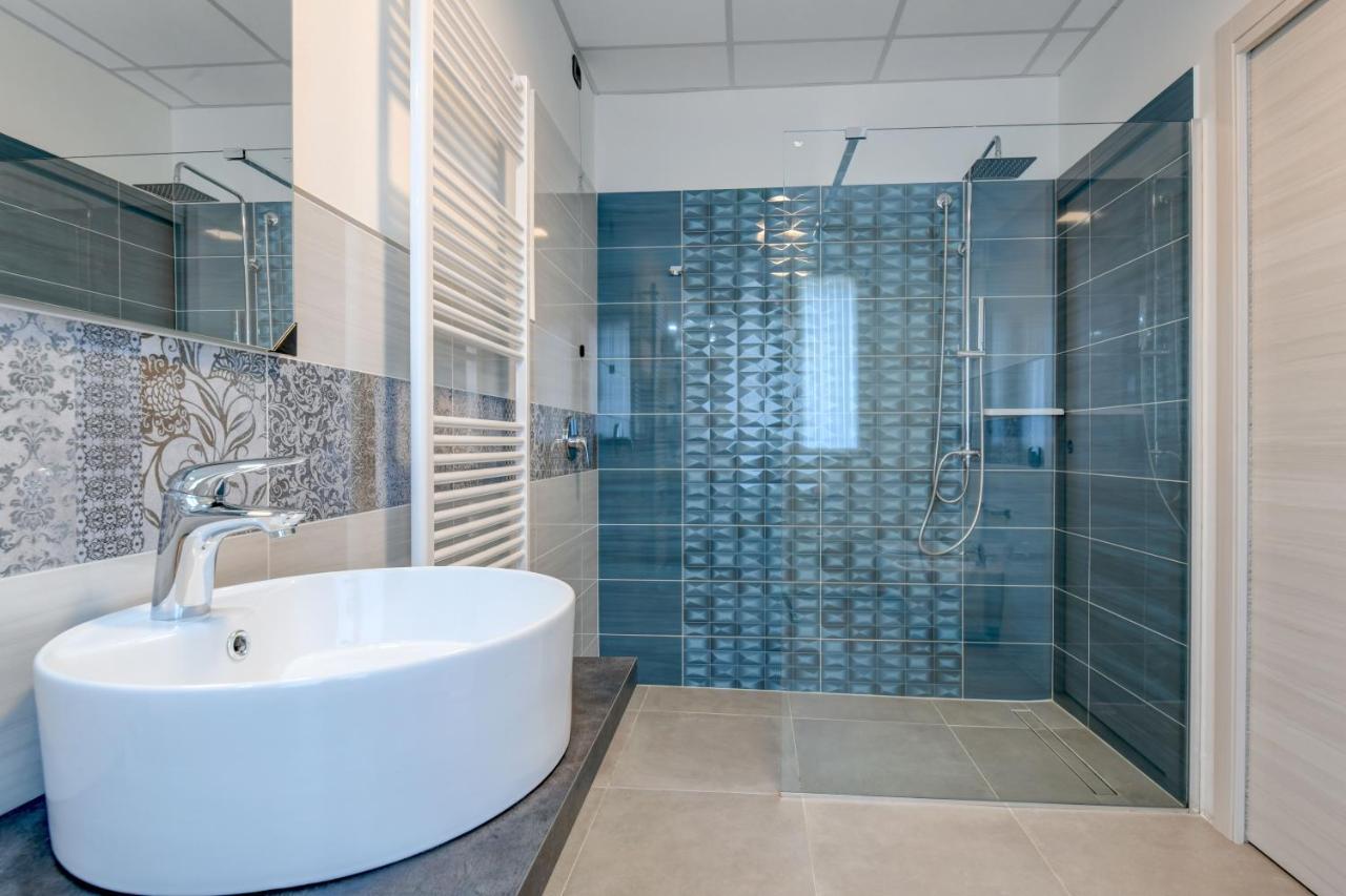 Garda Diamant Bed & Breakfast Desenzano del Garda Dış mekan fotoğraf