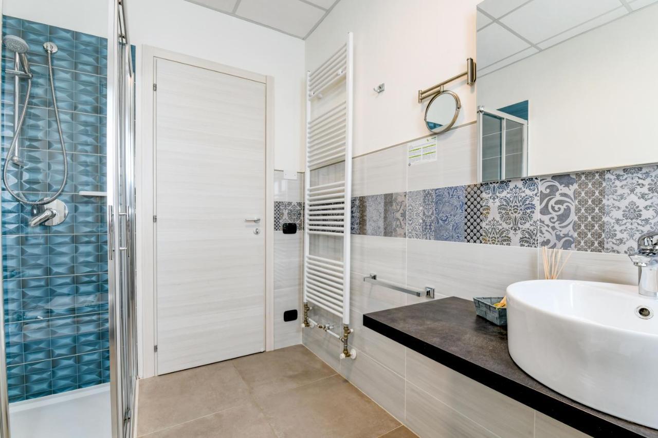 Garda Diamant Bed & Breakfast Desenzano del Garda Dış mekan fotoğraf