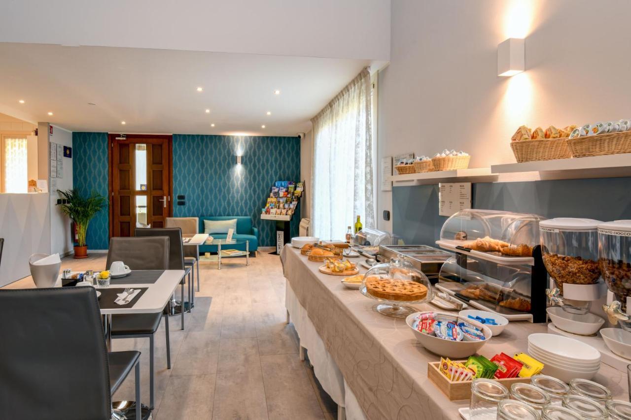 Garda Diamant Bed & Breakfast Desenzano del Garda Dış mekan fotoğraf
